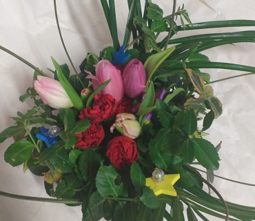 Práce dětí v kroužku aranžování