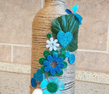 Nádherné vázičky z kroužku aranžování