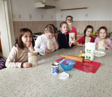 Šikulové od února do dubna