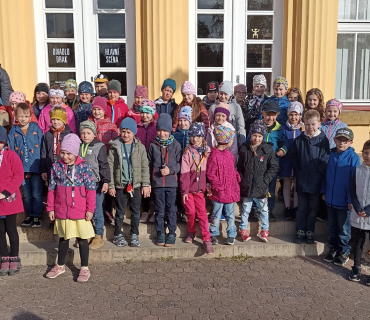 Prvňáci v Divadle Drak