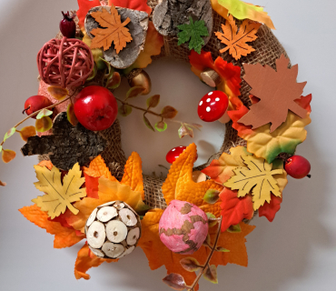 Podzimní věnečky z kroužku aranžování
