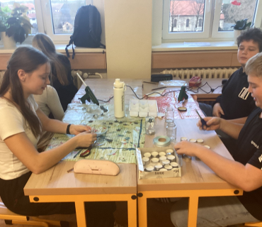 Adventní tvoření - fotogalerie