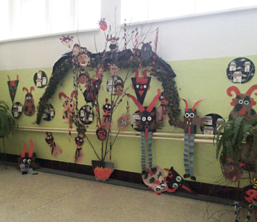 Vánoční vyrábění 5. - 9. tříd