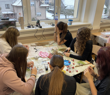 Vánoční vyrábění 5. - 9. tříd