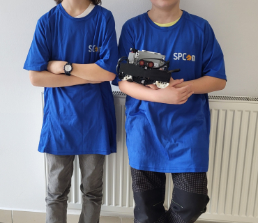 Velký úspěch našich týmů na soutěži Robodo