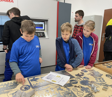 Velký úspěch našich týmů na soutěži Robodo